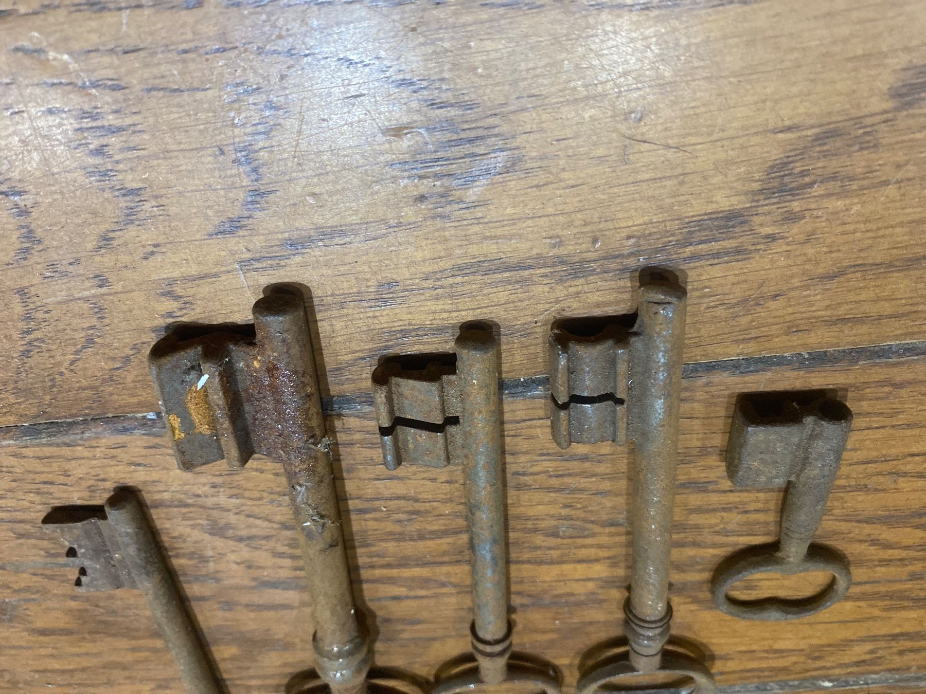 Chiavi: Lot clé clef ancienne 5-12cm W – Usato da Lajoux JU venduto da Briard0 5