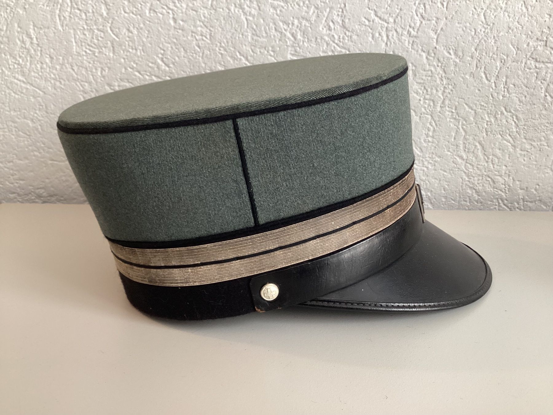 Schweizer Armee Uniformi: Casquette officier 1926 – Usato da Vouvry venduto da marius09 3