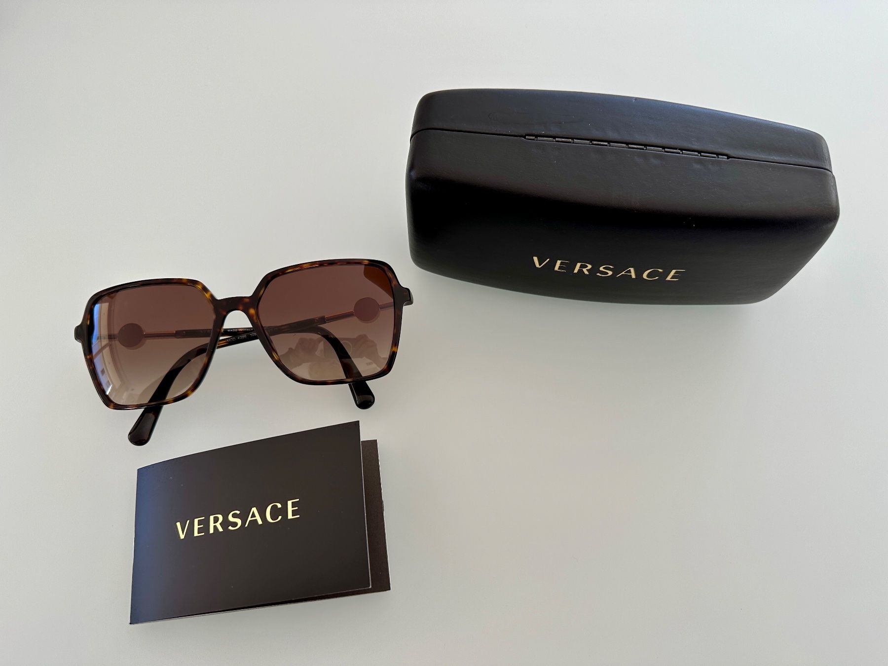 Versace Occhiali & Lenti: Occhiali da sole marca Versace – Usato da Dino venduto da mic_7zvv