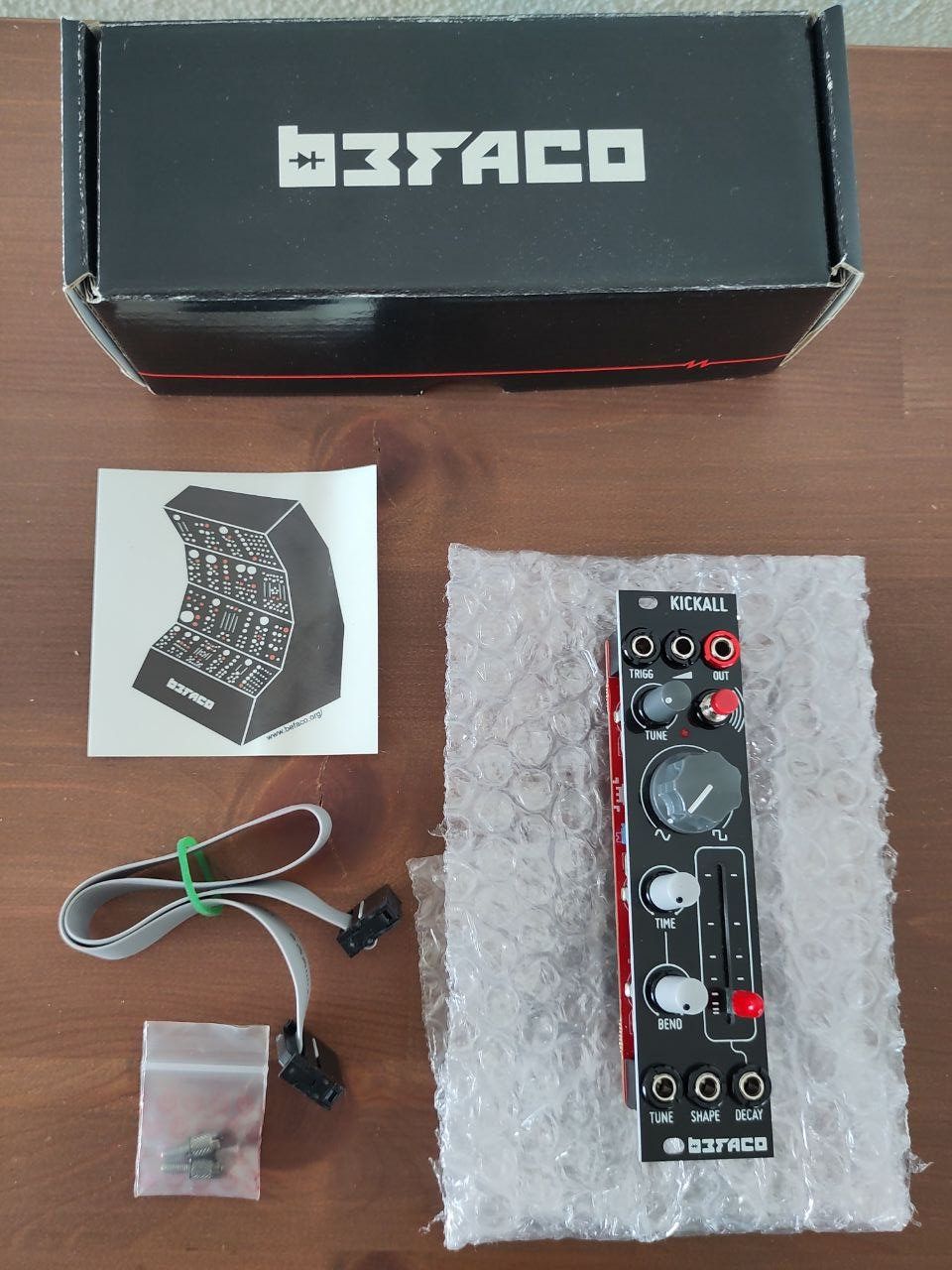 Strumenti musicali: Div. Eurorack Module – Usato da Menziken venduto da qatrick 1