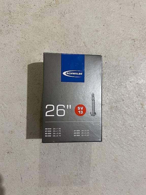 Schwalbe Pneumatici & Ruote complete: Schwalbe Veloschlauch 26 Zoll – Nuovo e nell'imballaggio originale da Wiggiswil venduto da Cwi0