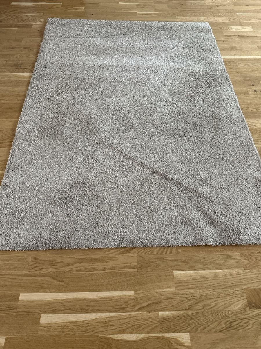 Tapis: Teppich grau/beige – D'occasion à Solothurn par cludi95 1