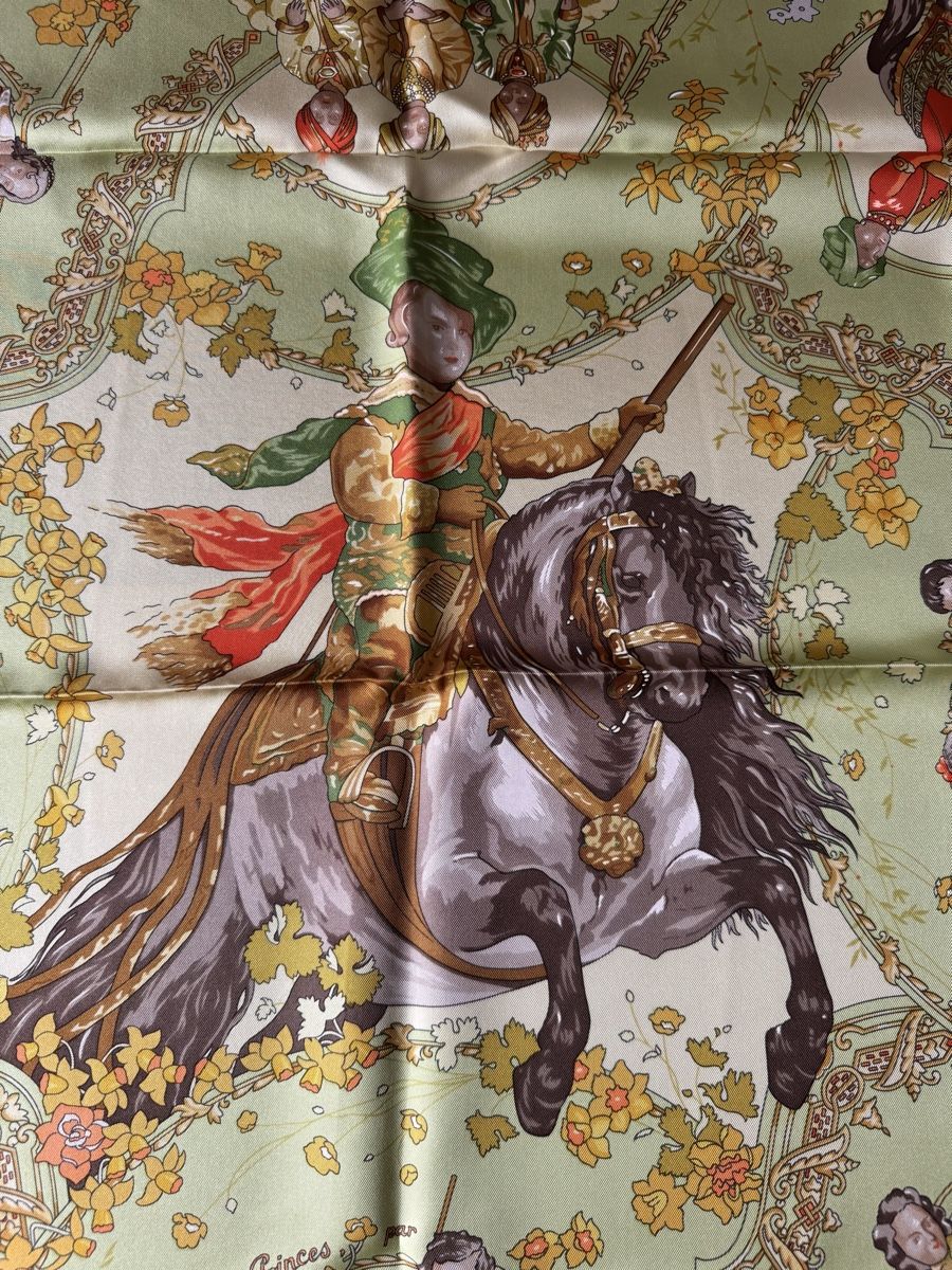Hermès Foulards & écharpes: Hermès carré 90 Les Petits princes – Neuf (Voir description) à Genève par Allisgood 7