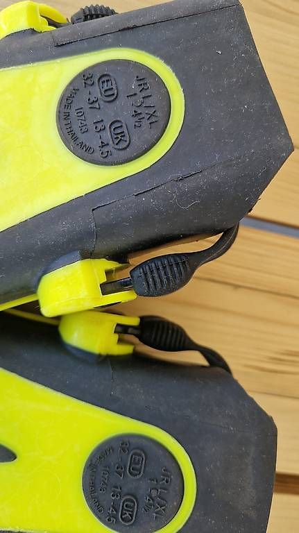 Palmes, Masques & Tubas: Scubapro Flossen Kinder 32-37 – D'occasion à Root par redseafan 1