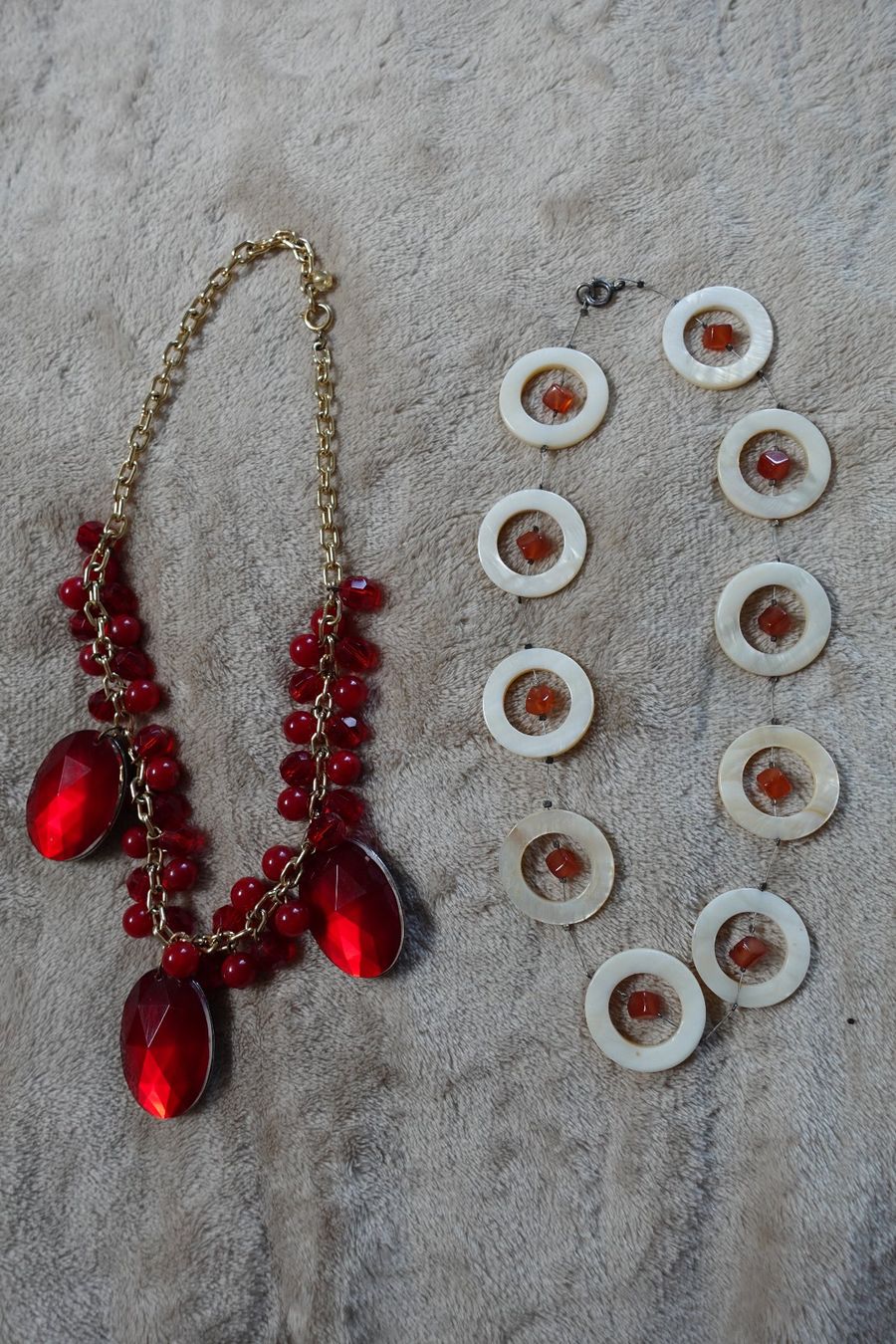 Autres bijoux: 1 schönes 32 teiliges Modeschmuck Set – D'occasion à rorschach par Babsi64 4