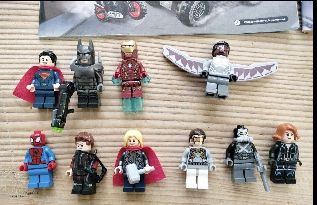 Lego Kit di costruzioni: LEGO Marvel & DC Super Heroes Riesen-Paket-Set - 5 Sets – Usato da Stäfa venduto da greety1981 2