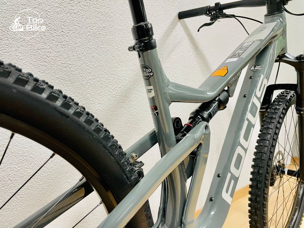 Focus Vélos: NEW Focus Thron 6.8 L – Neuf avec emballage d'origine à Stallikon par TopBikeCH 5