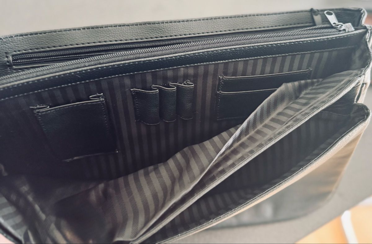 Valigie & Borse: Echtleder-Aktentasche + Dokumenten-/Laptoptasche – Usato da Küsnacht ZH venduto da AlexanderH. 2