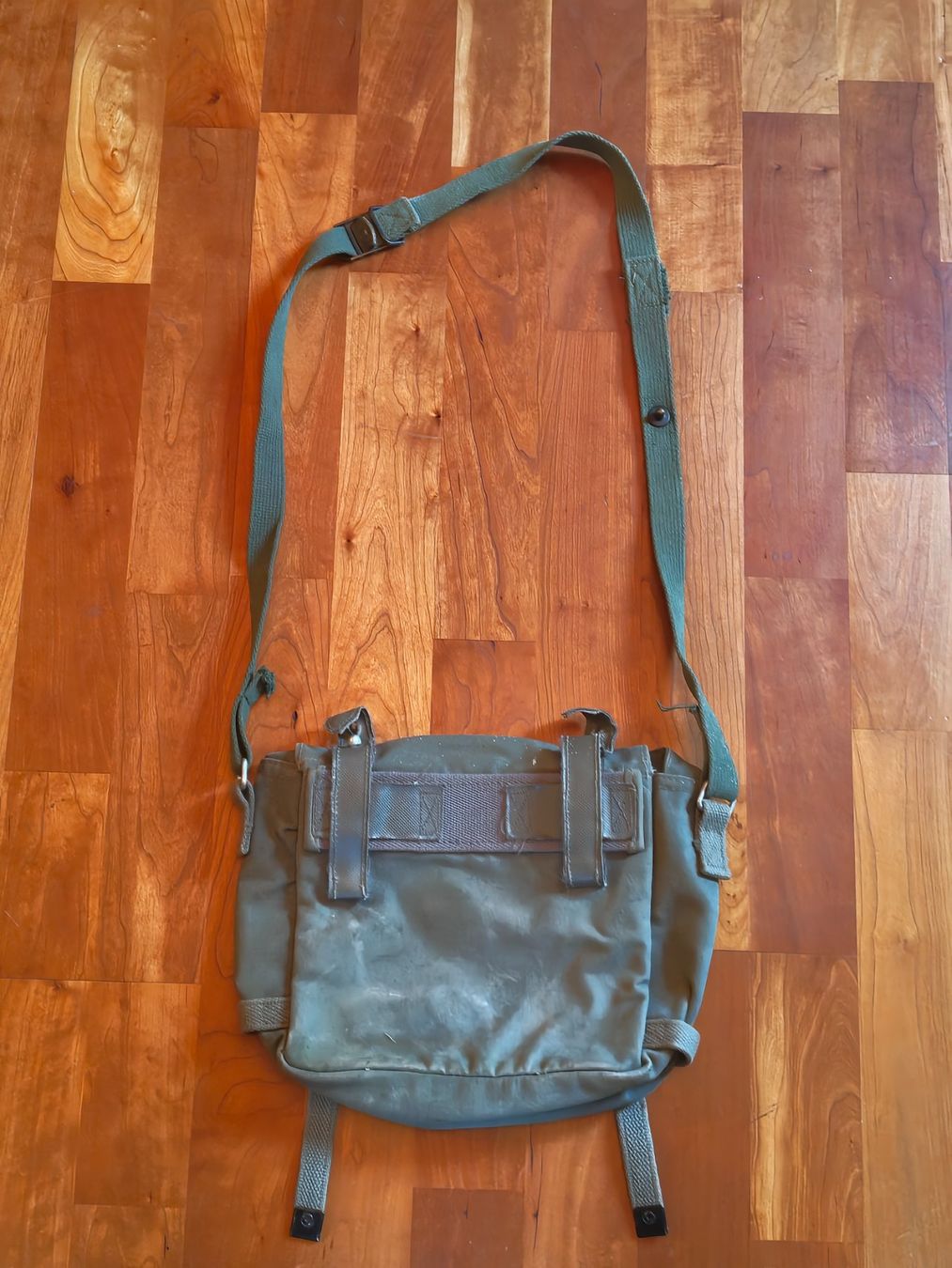 Taschen: Armee Umhängetasche / Schultertasche, US ARMY – Gebraucht aus Schönenwerd von leo_w99f 1