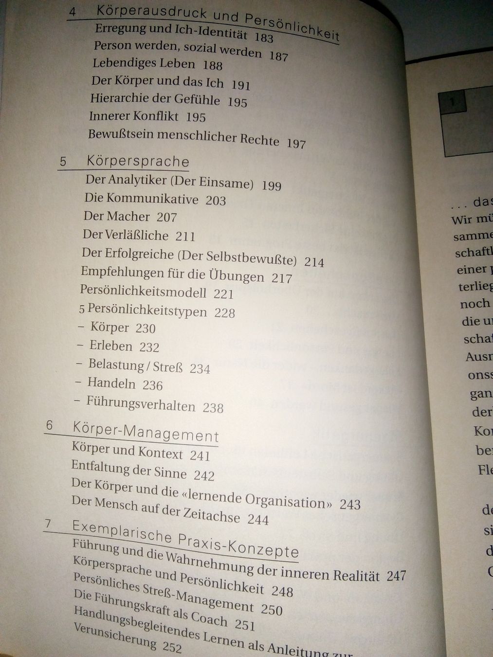 Libri: Management by Körper - Körpersprache, Bioenergetik, Streßbew – Usato da St.Gallen venduto da elk2022 5