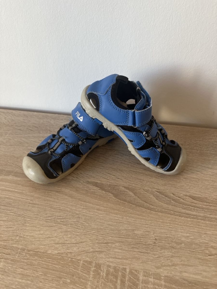 Fila Scarpe per ragazzi: Fila Kinder Sandalen, Grösse 29 – Usato da Basel venduto da ItsRaffi88 1