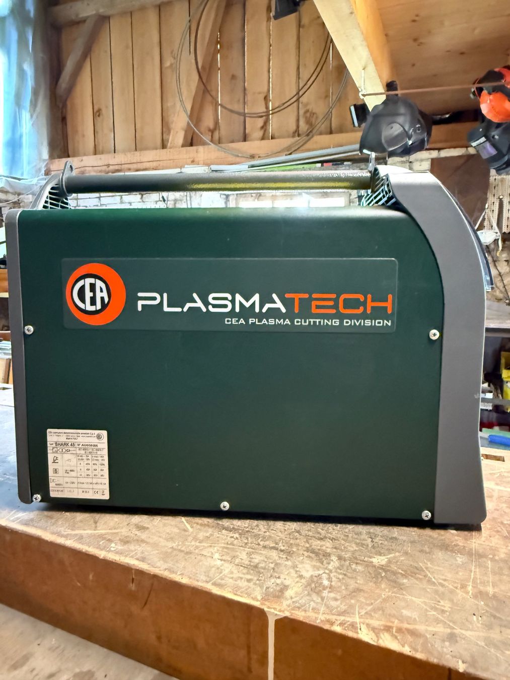 Tutte le macchine: Pasmaschneider CEA PLASMATECH SHARK 45 – Usato da Hausen am Albis venduto da stabra 1