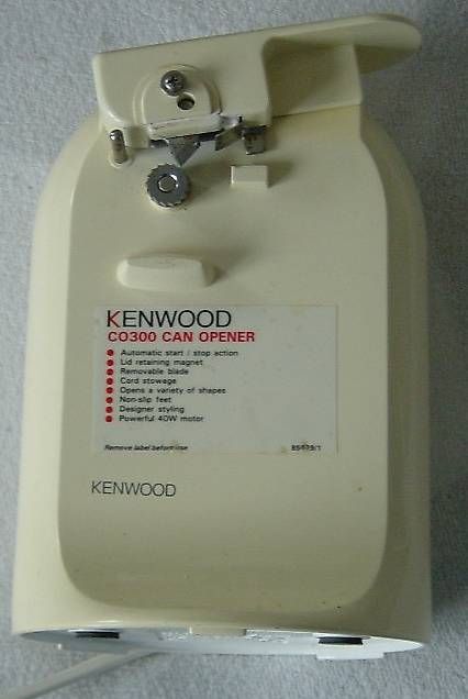 Cuisines complètes: Büchsenöffner Kenwood alt – D'occasion à Ennetbürgen par Dosi6