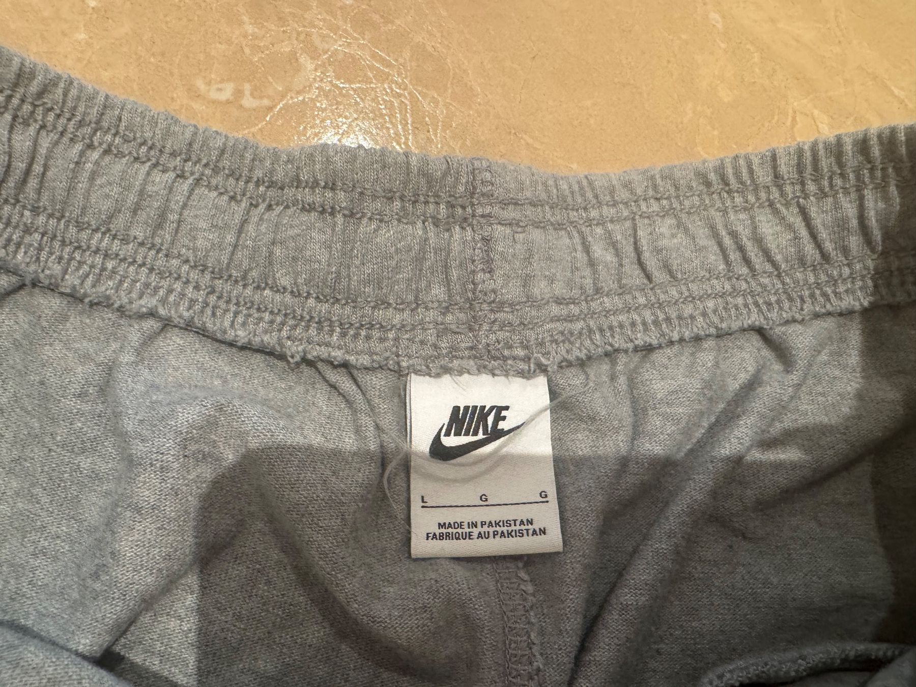 Hosen: Nike Sweatshirt Hose, L – Gebraucht aus Klingnau von Markus14 2