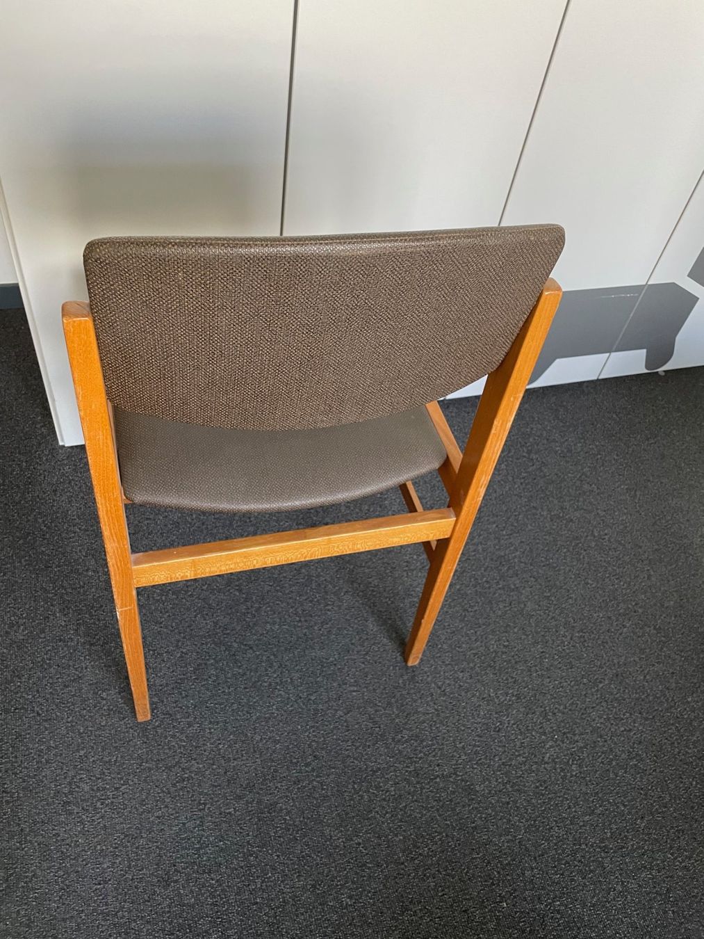 Horgen Glarus Sedie: 2 Esszimmerstühle aus massivem Holz – Usato da Frenkendorf venduto da pivot02 1