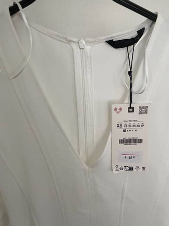 Kleid weiss von Zara, ungetragen