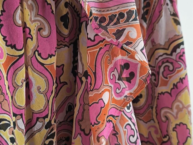 Globus Kleider: Seidenkleid kurz - Designer Dorothee Vogel – Gebraucht aus Zürich von olifantje3 1