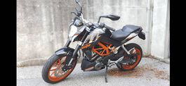 KTM DUKE 390 (35 kW)