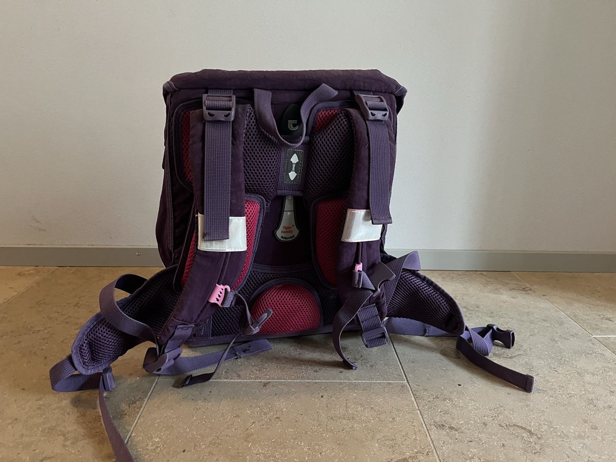 Kindertaschen: Schulthek Schulrucksack  – Gebraucht aus Zürich von aijma 1