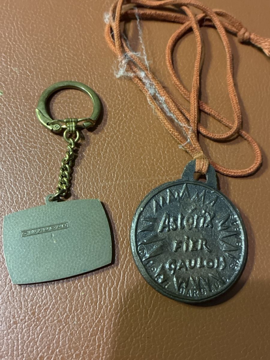 Ciondoli: Pendentif Vintage  – Usato da Hittnau venduto da PfiHi01 2