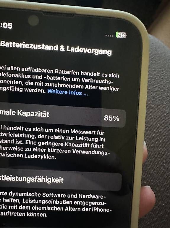 Handys / Smartphones: iPhone 13 – Gebraucht aus Sursee von mxl_9cd9 3