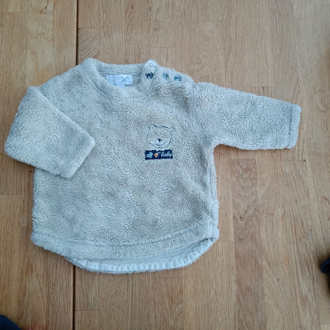 Pullover & Sweatshirts: Pullover Grösse 62 – Gebraucht aus Jaberg von urig17.