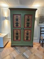 Bauernschrank Top