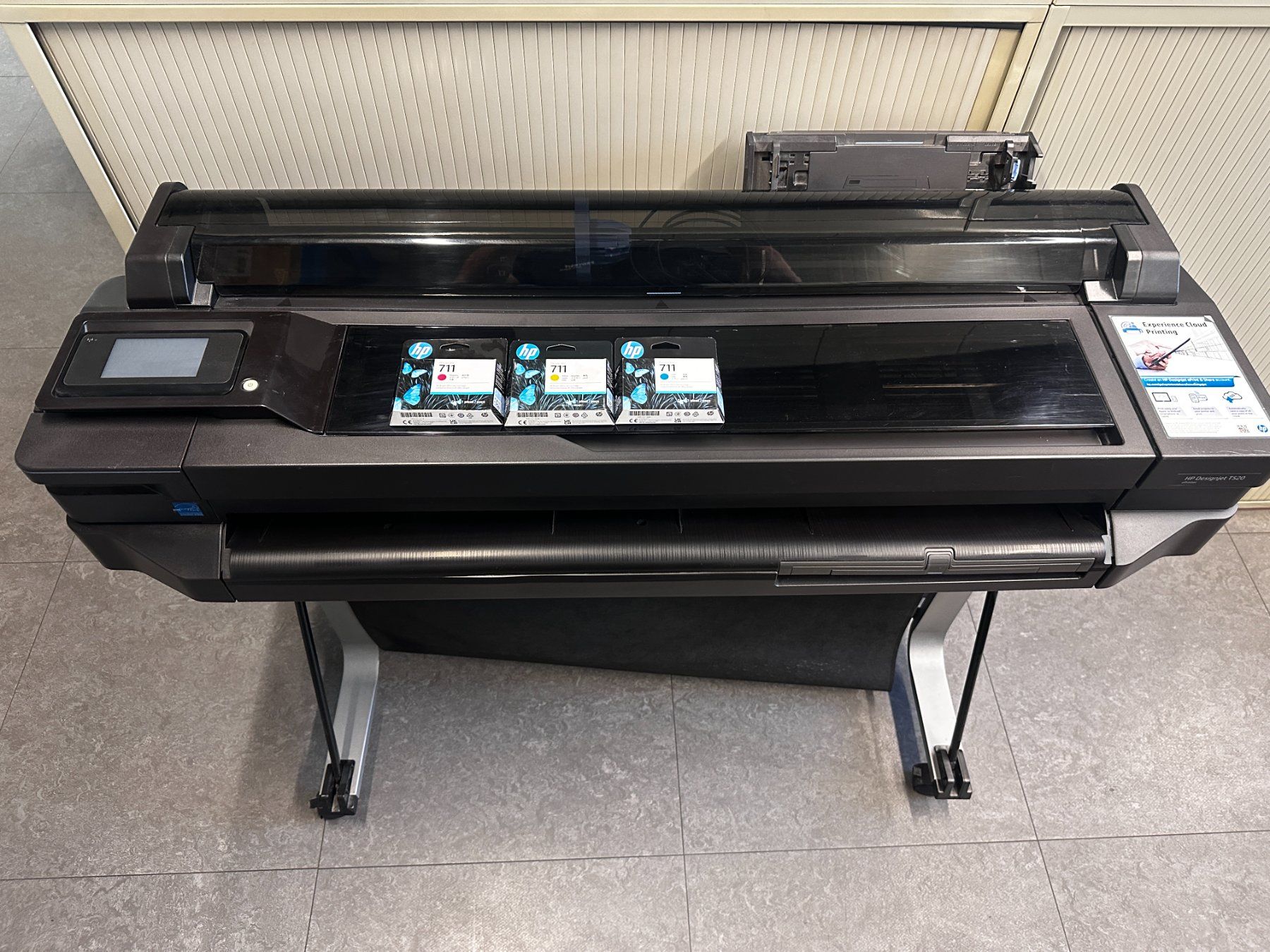 Hewlett Packard Imprimantes: Plotter HP Designjet T520 – D'occasion à Büetigen par Sandro3285 3