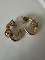 Vintage clip earrings