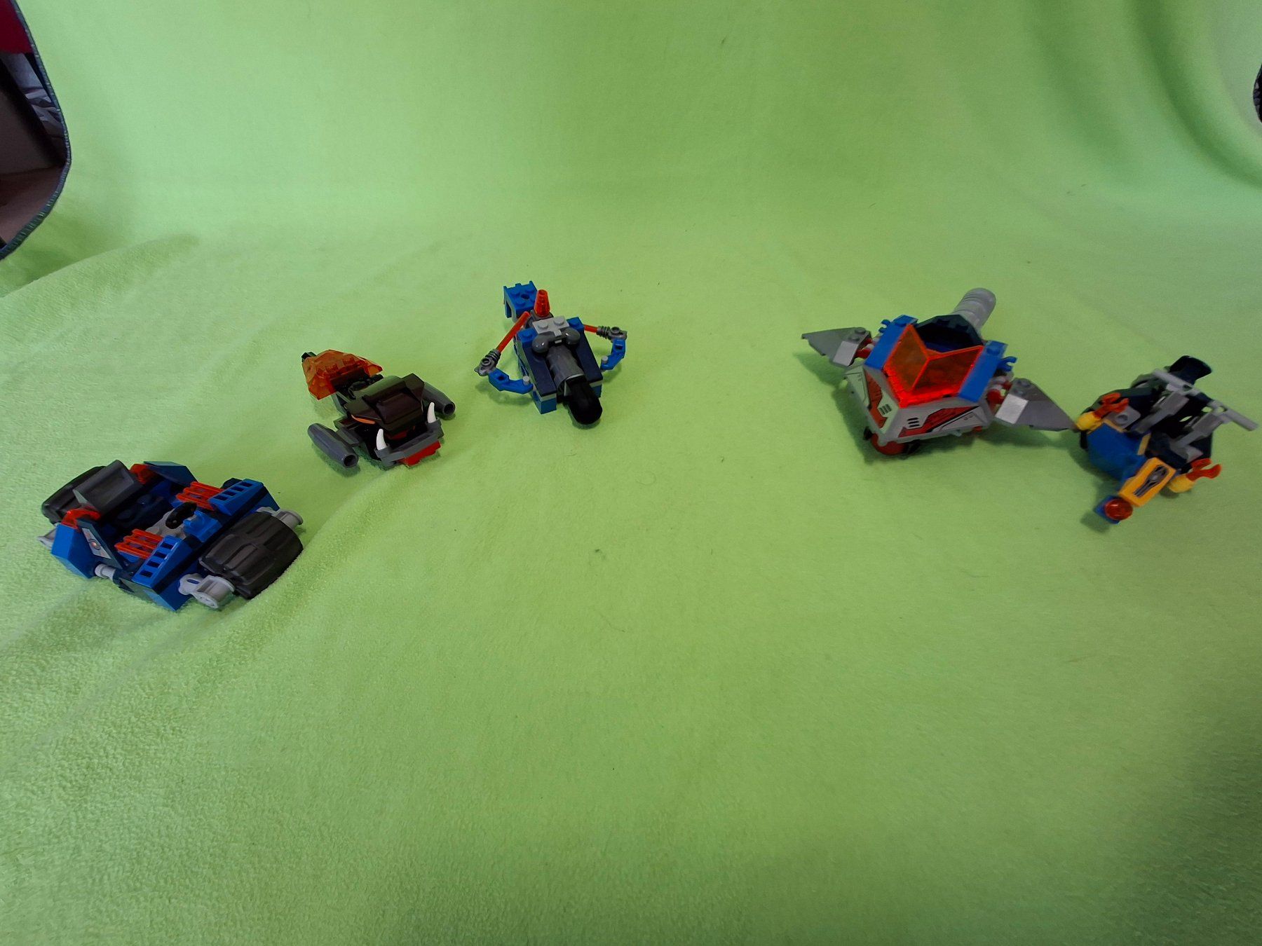 Lego Spielzeuge: Lego Nexo Knights 70323+70317 – Gebraucht aus Grenilles von pattes-blanches 3