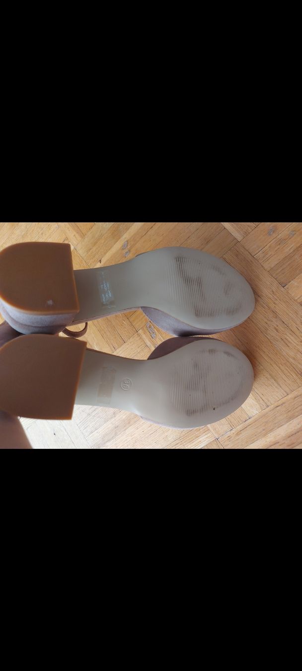 Anna Field Damenschuhe: Escarpins rose poudré effet daim – Gebraucht aus Avully von jul_n8zt 1