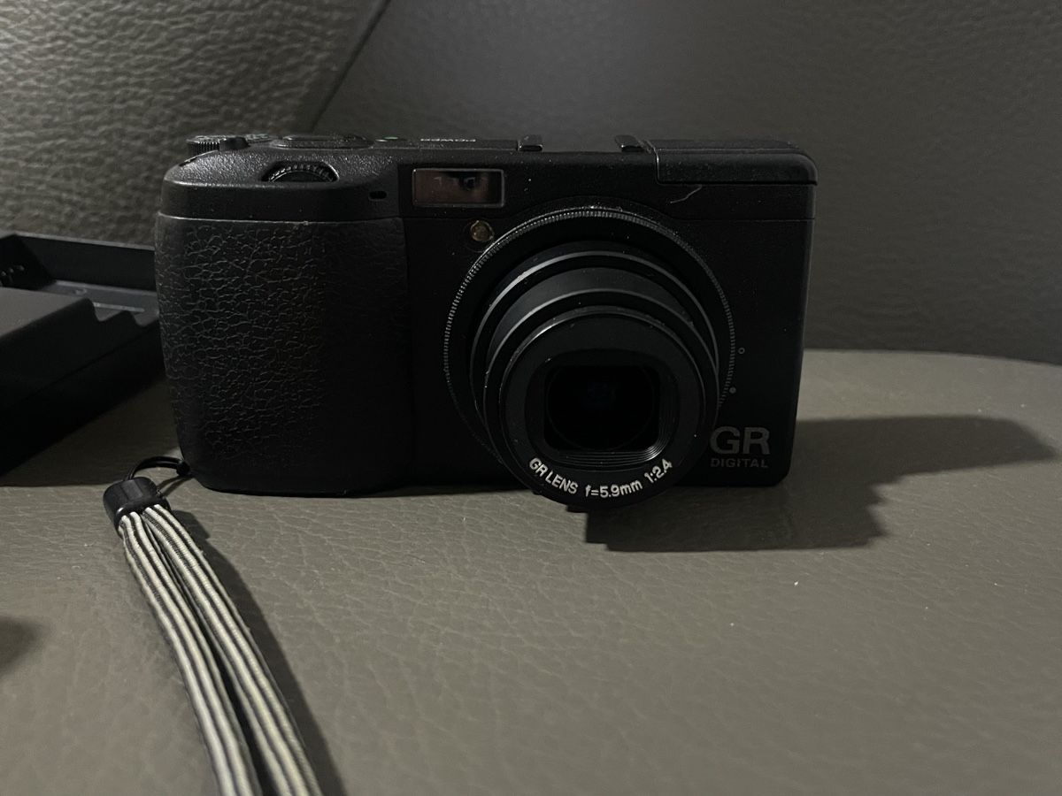 Ricoh Fotocamera: Ricoh GR Digital Kamera  – Usato da Zürich venduto da semi16 2