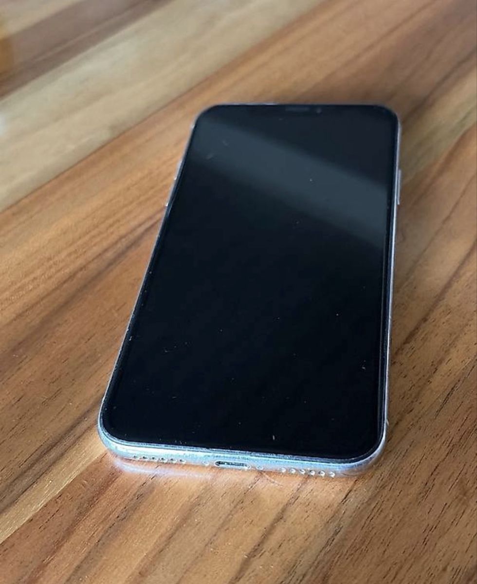 Apple Portables: Apple iPhone X weiss 256GB – D'occasion à Attelwil par Brumm3 2