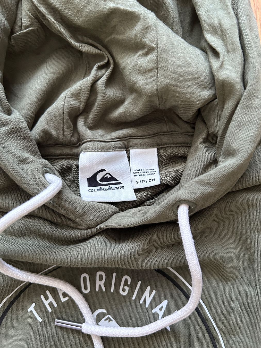 Quiksilver Pulls & Sweat-shirts: Quiksilver Pullover mit Kapuze Grösse S – D'occasion à Bern par BZau 2