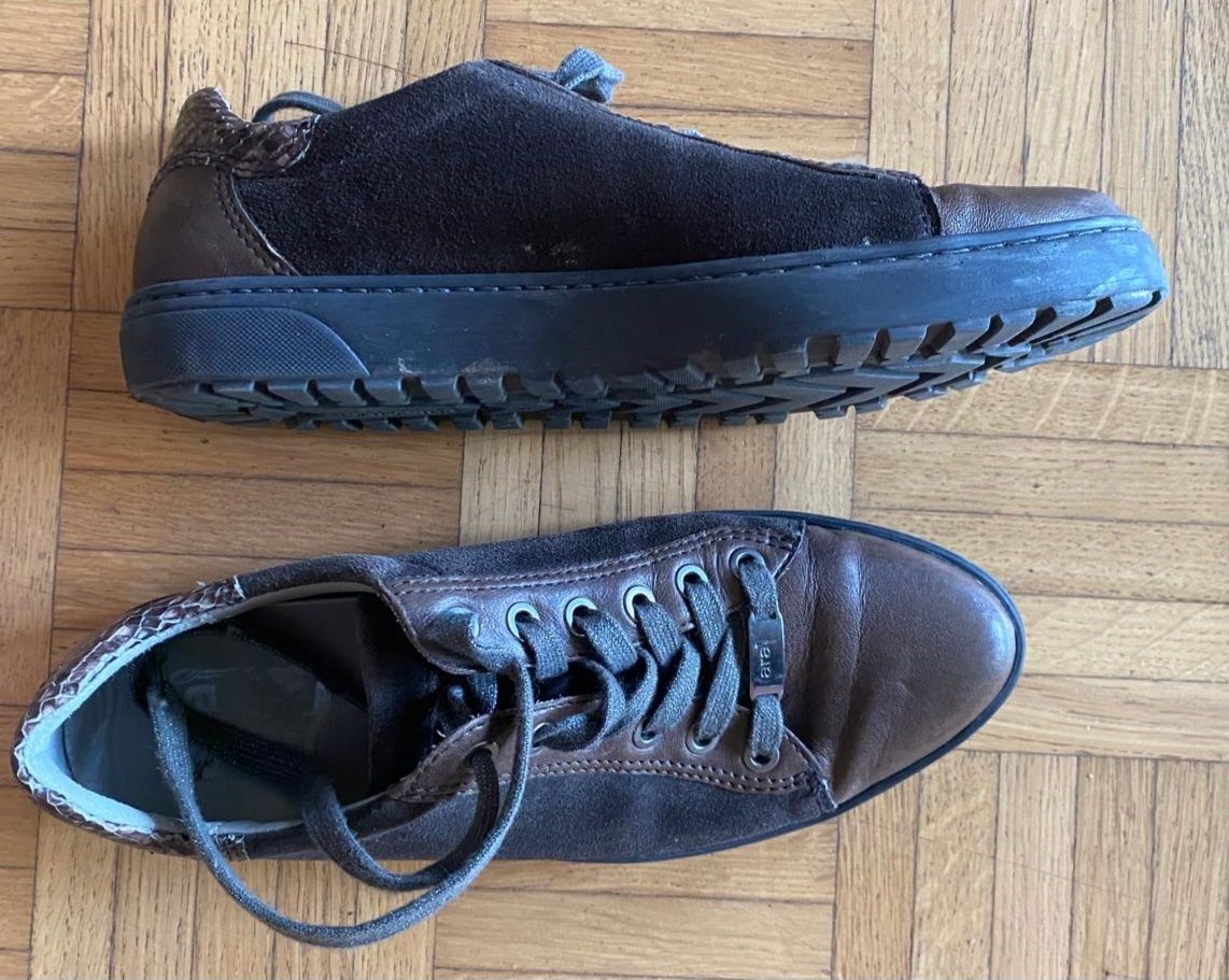 Ara Scarpe da donna: Leder-Sneaker – Usato da Pfäffikon SZ venduto da Ttwister