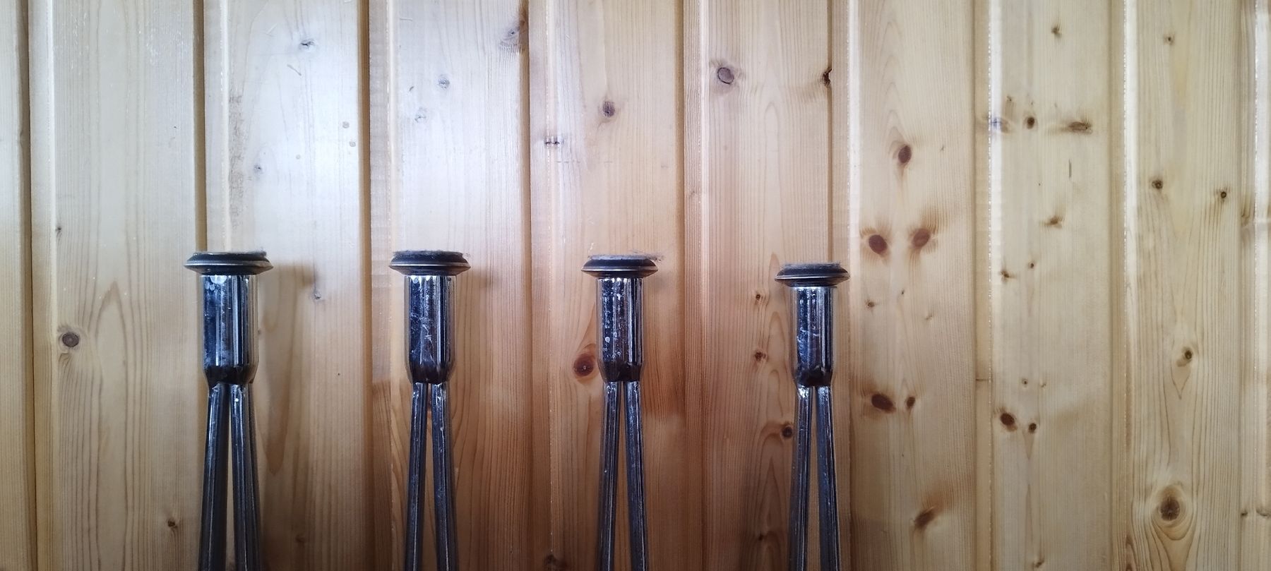 Altri mobili: 4 hairpin legs verchromt – Usato da Entlebuch venduto da grenzganger 2