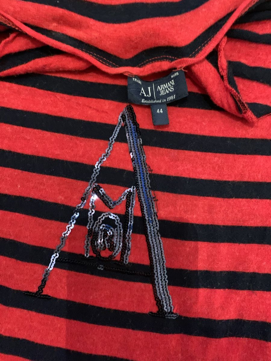 Armani Pulls & Sweat-shirts: Armani Oberteil Grösse M – D'occasion à Ostermundigen par des_t9vv