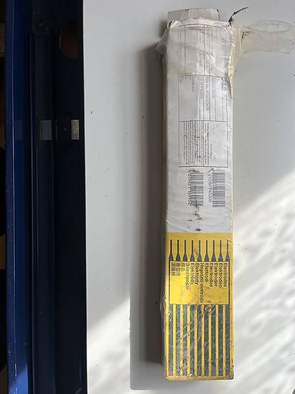Postes à souder: Électrodes de soudage – D'occasion à Evionnaz par viv_6fwl 1
