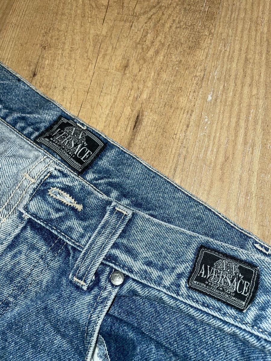 Versace Jeans: Vintage Versace Jeans hellblau Gr. 33 TOP! – Usato da Basel venduto da Oloir 2