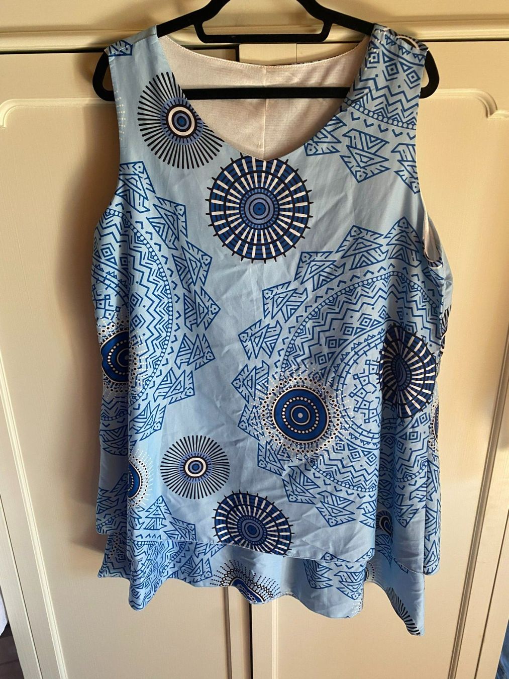 Tops: DAMEN TOP,BLAUTÖNE – Gebraucht aus Meienried von ManuelaBoutique
