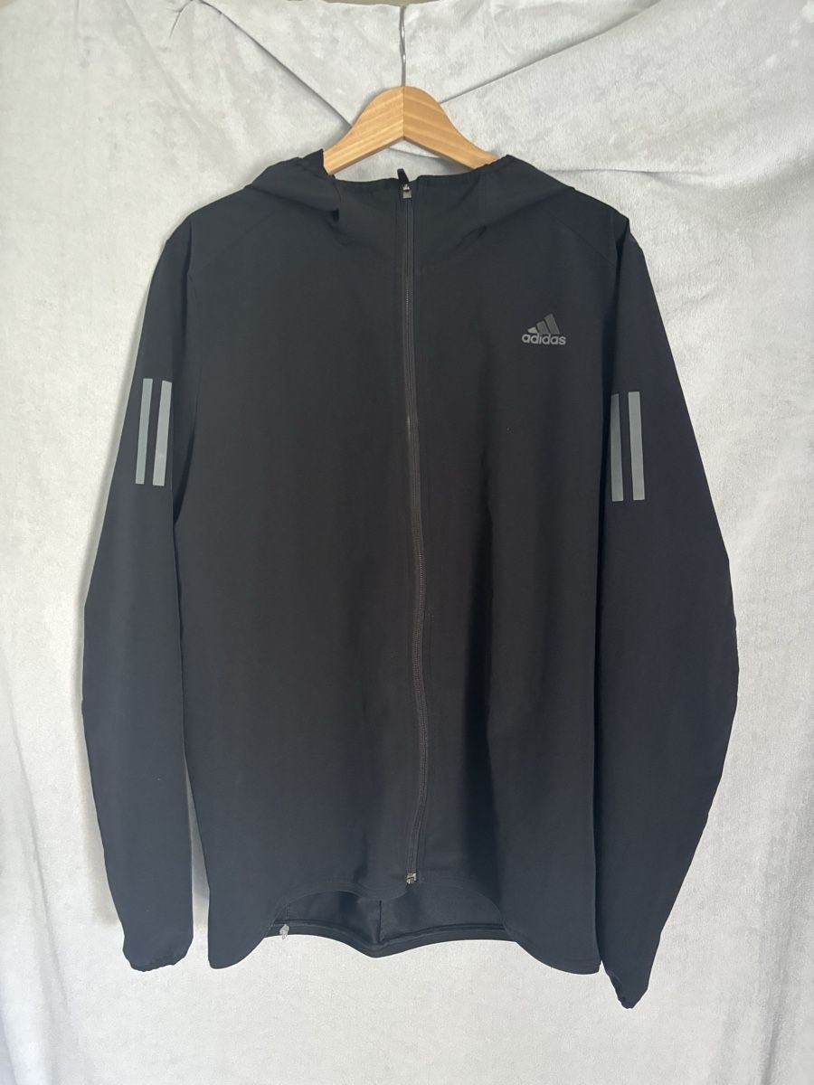 Adidas Kleiderpakete: Adidas Paket Größe L – Gebraucht aus Küttigen von Hedimia 3