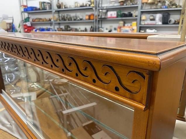 Vetrine: Wunderschöne alte Vitrine - Kirschholz (?) – Usato da Steinhausen venduto da einzelstueck-brocki 3