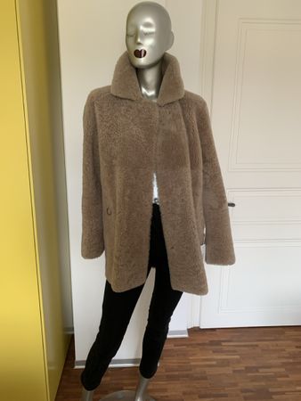 AKRIS:OVP/Neue LUXUS-Lammfell-Jacke, reversibel, 36, NP 2990
