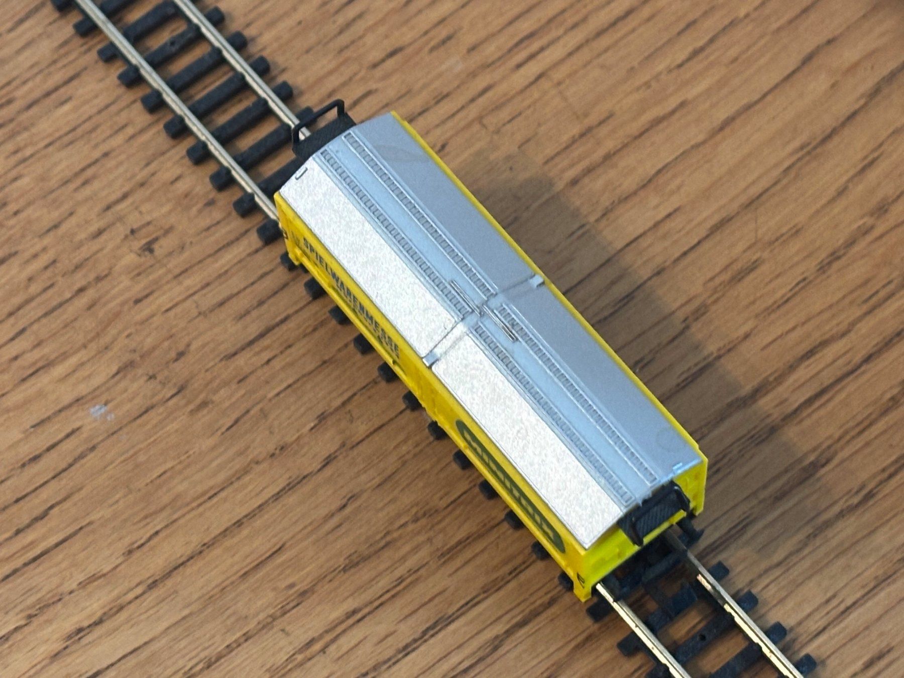 Modellini di ferrovie: e1839: Güterwagen (Spur N) – Usato da Birsfelden venduto da Birs_25 3