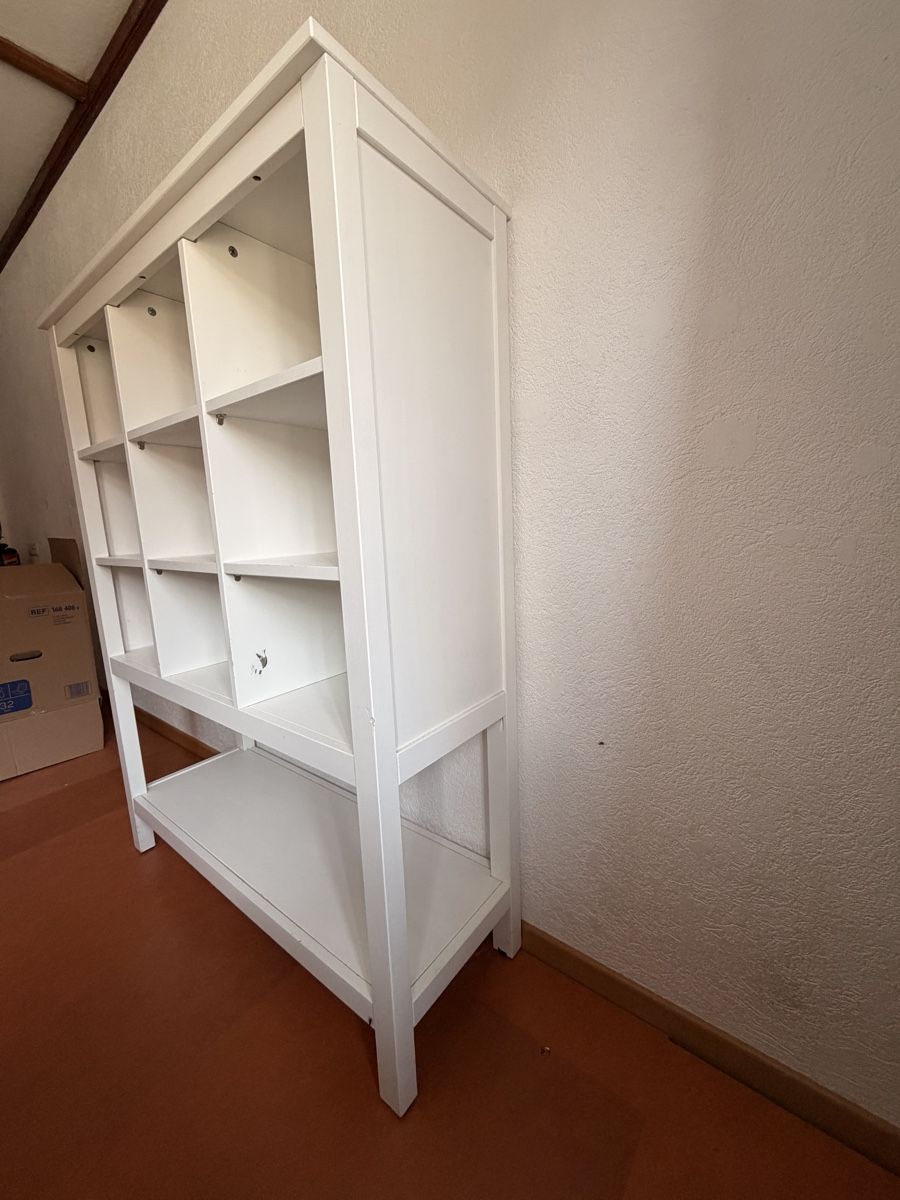 Scaffali: Weisses Regal – Usato da Gwatt (Thun) venduto da Glahad 1
