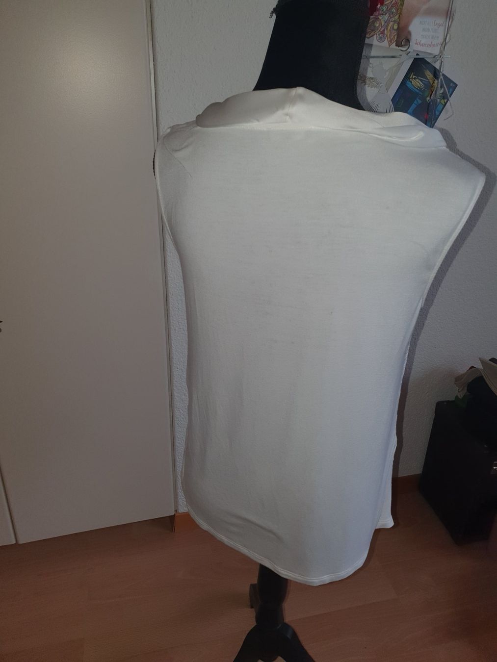 Top: Top mit Carmenkragen – Usato da Malters venduto da Molkit09 1