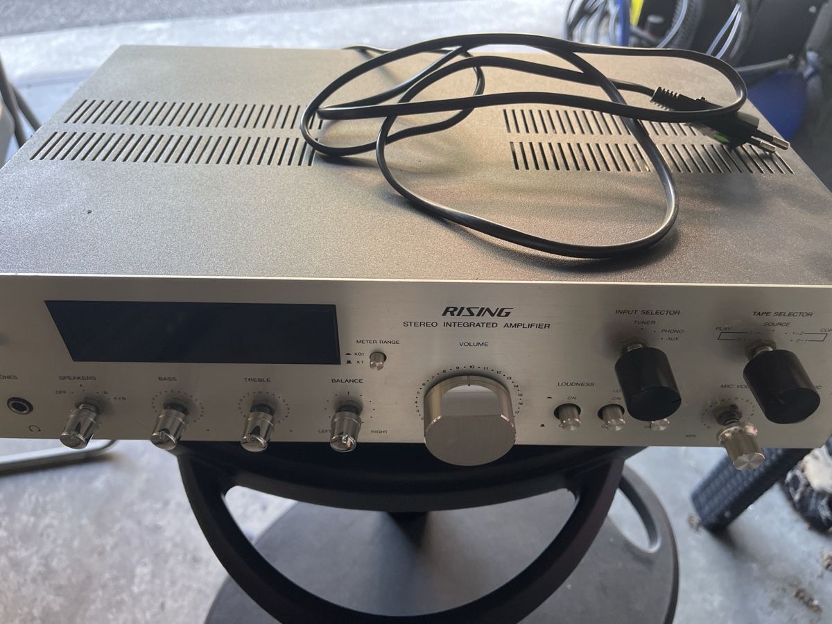 Verstärker: Amplifer / verstärker – Gebraucht aus Chur von eagle86federico