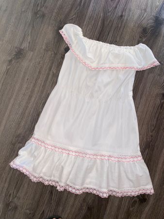 Très belle robe d été 146
