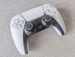 PS5 DualSense Controller (Stickdrift links)