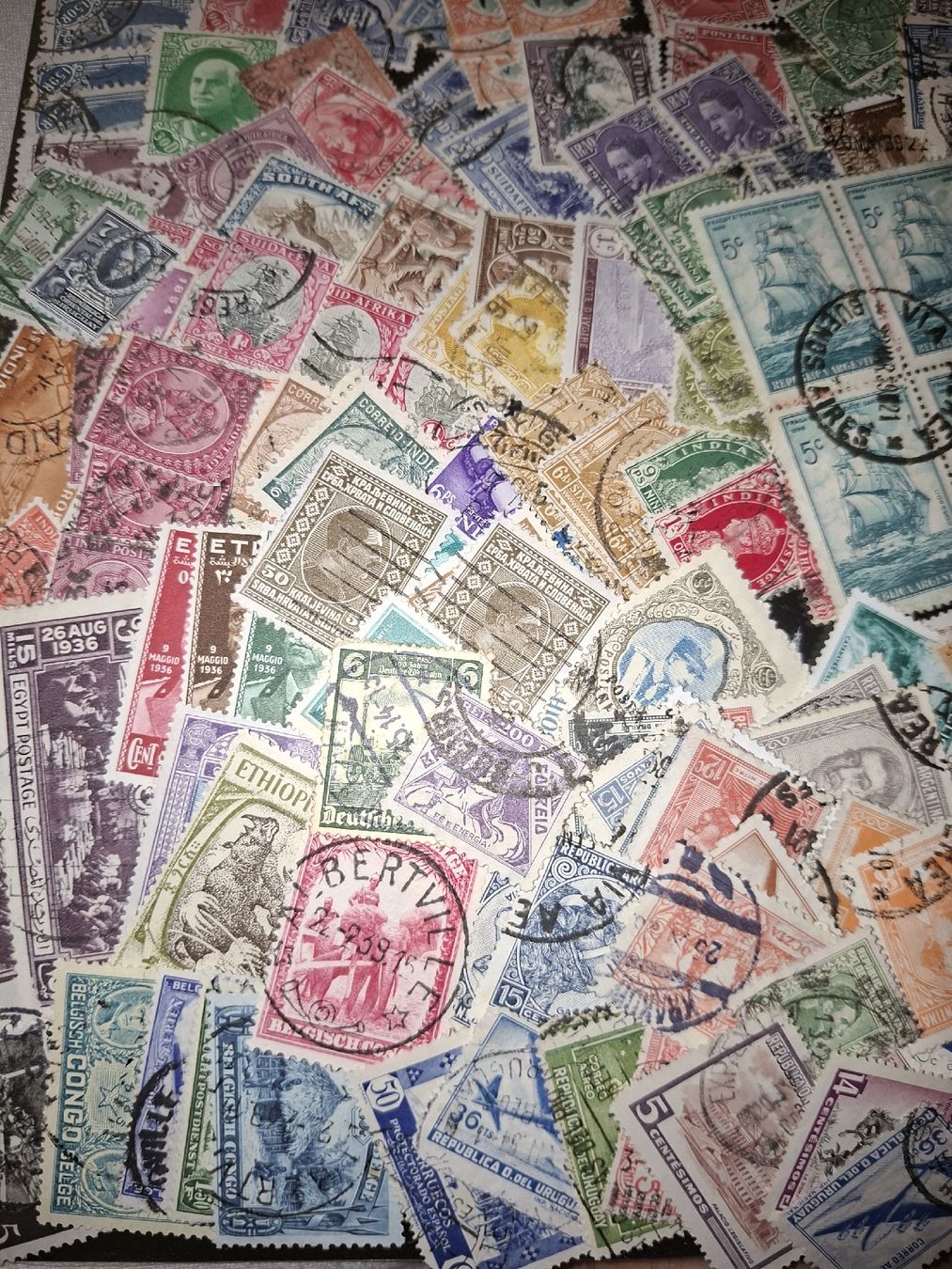 Tous les timbres: Lot Briefmarken Ausland 3#  – D'occasion à Balgach par SIMEON27 3